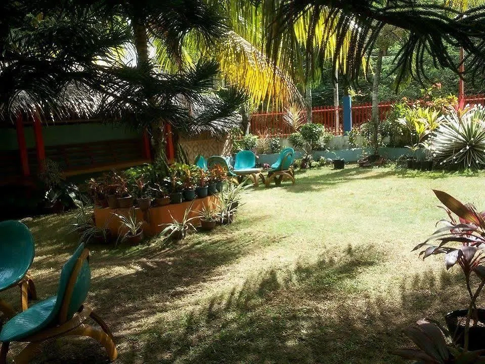 Guest house Bohol Sea Breeze Cottages And Resort Tawala