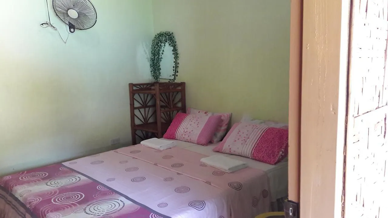 Guest house Bohol Sea Breeze Cottages And Resort Tawala